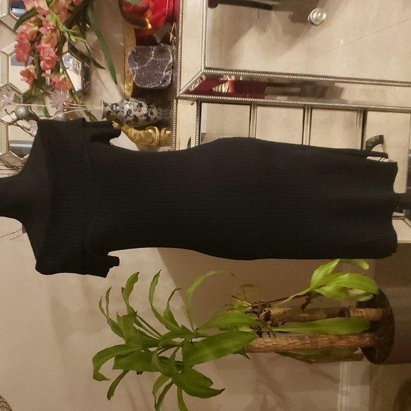 BCBG Maxazaria wrap dress size M - Picture 1 of 9